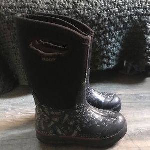 Bogs Kids Black Patterned Rain & Snow Boots